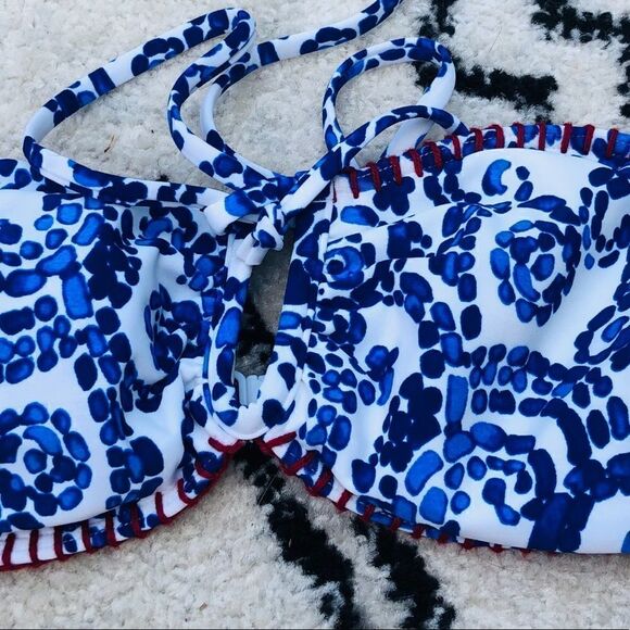 -11 NWT Be Creative Blue and white bikini with red trim waist jewelry.Size 10 - Picture 10 of 11
